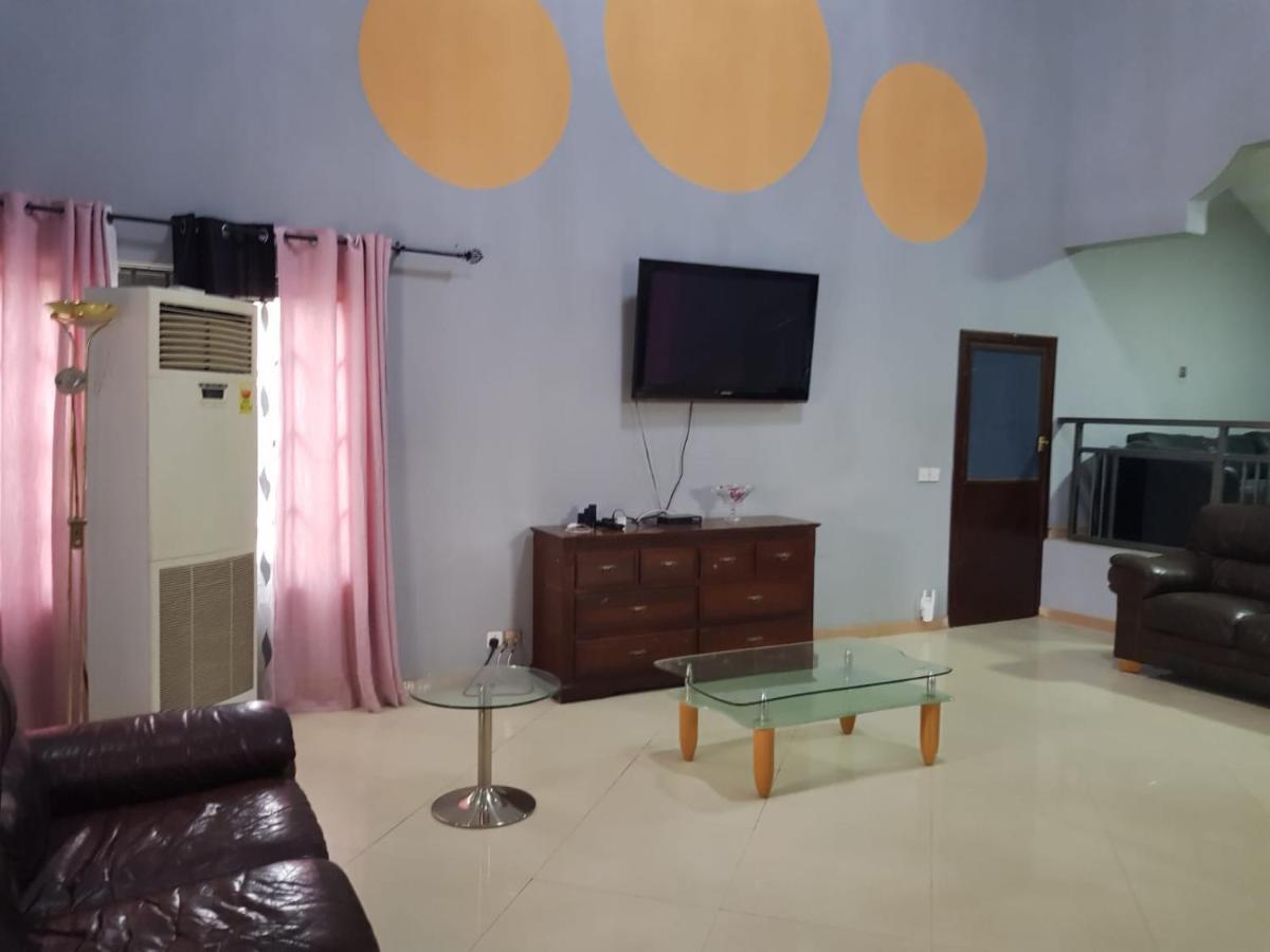 Queen'S Hill Lodge Gbawe Ngoại thất bức ảnh